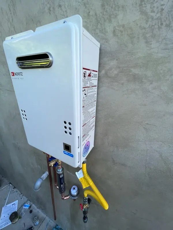 Tankless water heater installation for Frankford homes